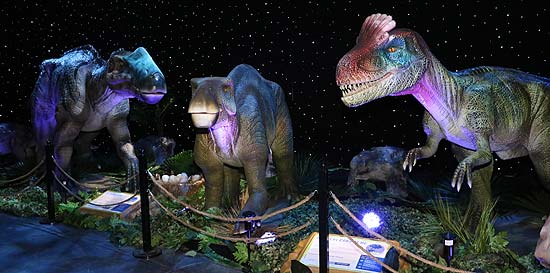 Ausstellung DINO WORLD – Das Reich der Giganten @ Kleine Olympiahalle München ab 01.04.2018 (©Foto; Martin Schmitz)